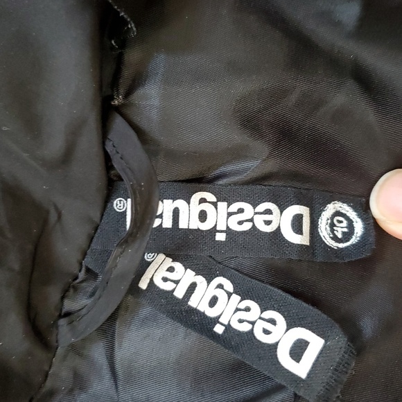 Desigual Black Rose Embossed Puffer Jacket Parka - Picture 8 of 14